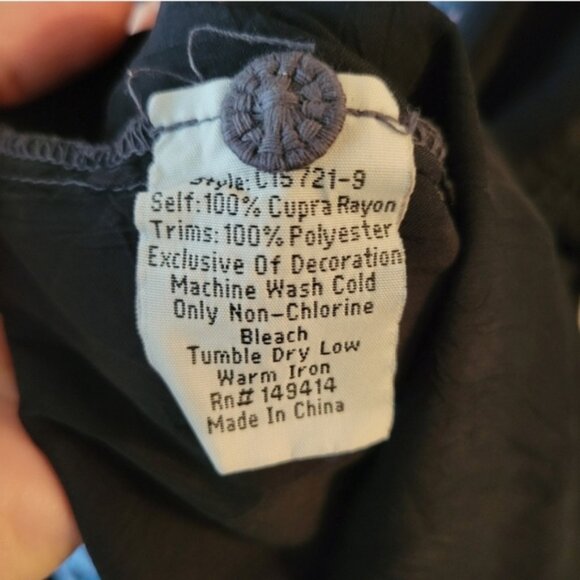 Johnny Was Johrdan Embroidered Blouse Black with Colored Embroidery Size XXS - Picture 4 of 13